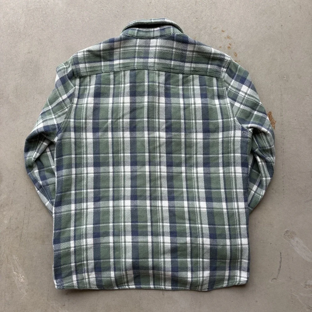 LL Bean Flannel Shirt Jacket Size Large Slightly Fitted Green Navy Plaid Lined